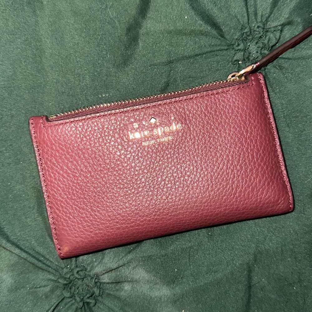 Kate Spade Slim Mini Wallet EUC ♠️
